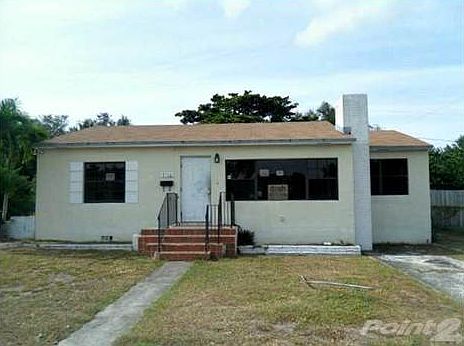 1st image of 9110 NW 15th Ave