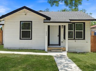 132 Stratford Ct, San Antonio, TX 78223