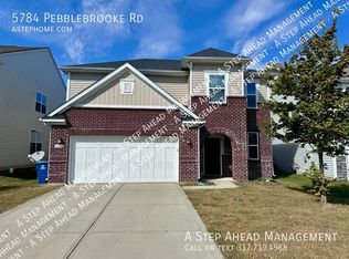 5784 Pebblebrooke Rd, Whitestown, IN 46075