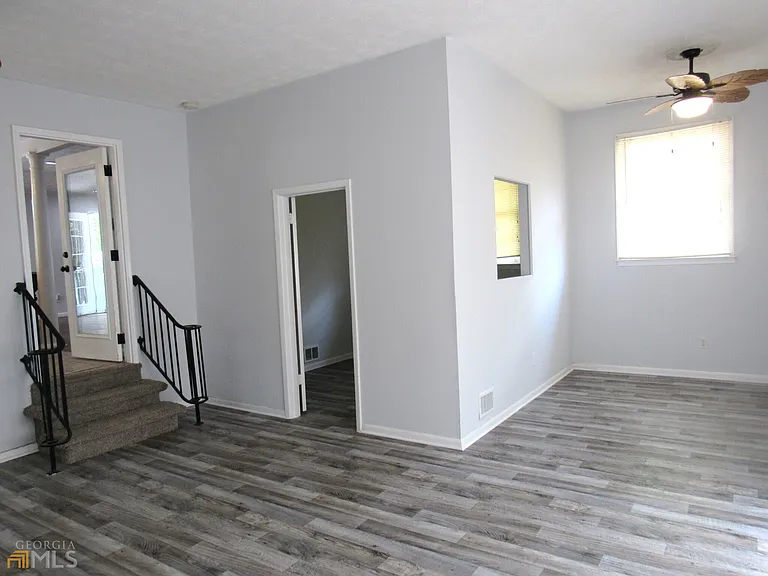 8337 Holly Dr — Photo 8