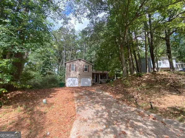 5389 Martins Crossing Rd, Stone Mountain, GA 30088