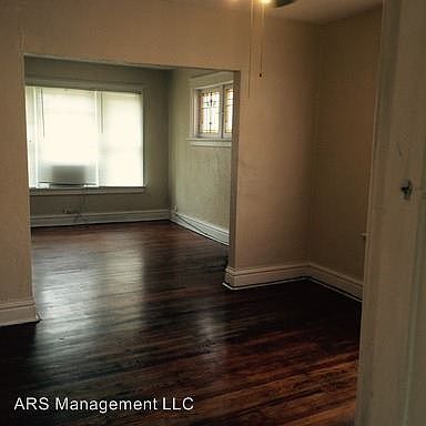 2nd image of 5336 Bancroft Ave
