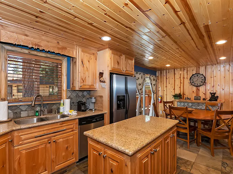 147 Teakwood Dr — Photo 9