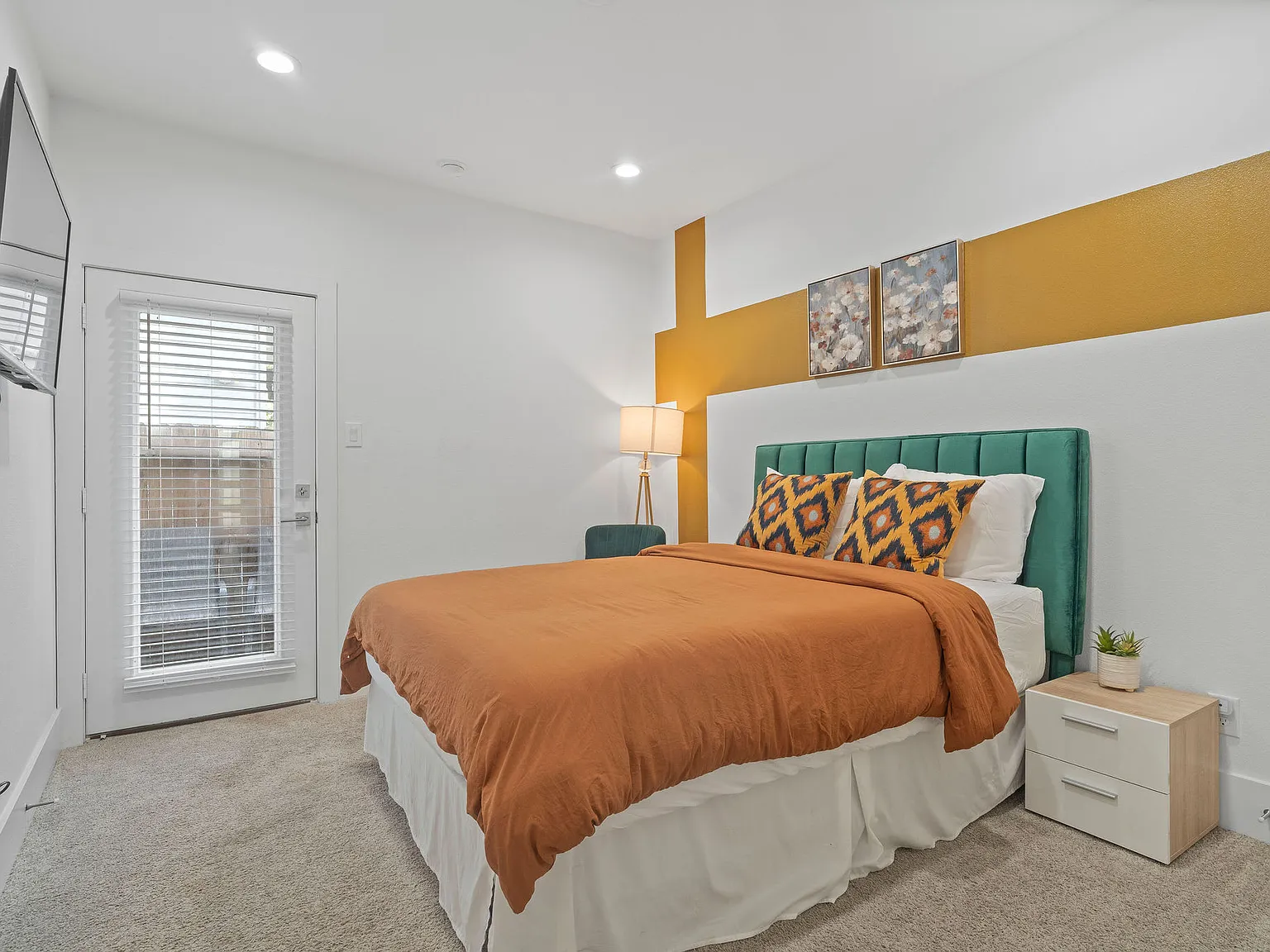 3 bed, $6,500 — Photo 4