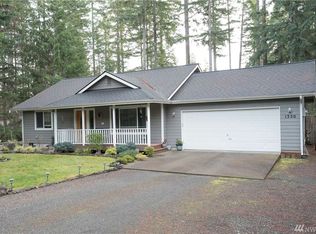 1350 E Manzanita Dr, Union, WA 98592