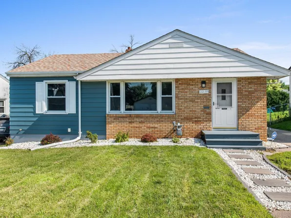 2239 Conway St, Saint Paul, MN 55119