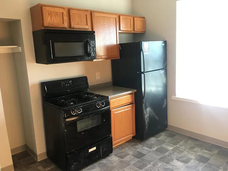 176 Bigelow St #2 — Photo 3