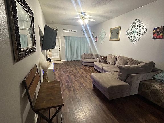 3rd image of 13656 Teague Ln APT 10