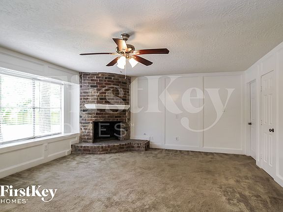 5th image of 24106 Creekview Dr