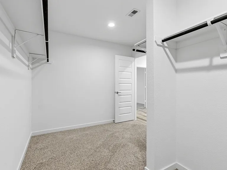 31514 Avebury Lake Ln — Photo 15