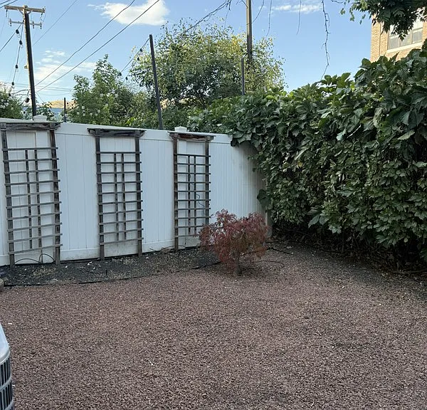 276 N Bliss Ct — Photo 22