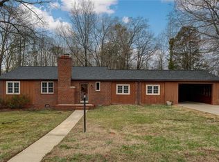 233 N Pierce St, Eden, NC 27288