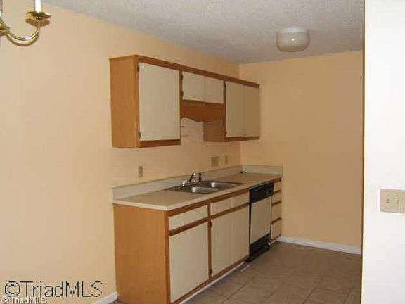 2nd image of 519 Mystic Dr