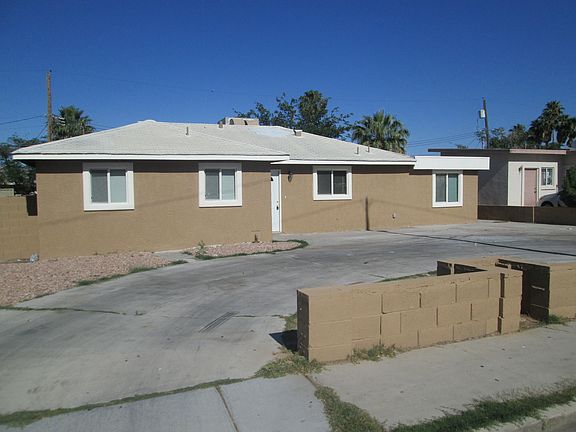 2nd image of 1305 Pauline Way