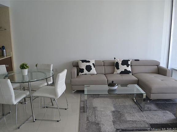 3rd image of 485 Brickell Ave APT 2903