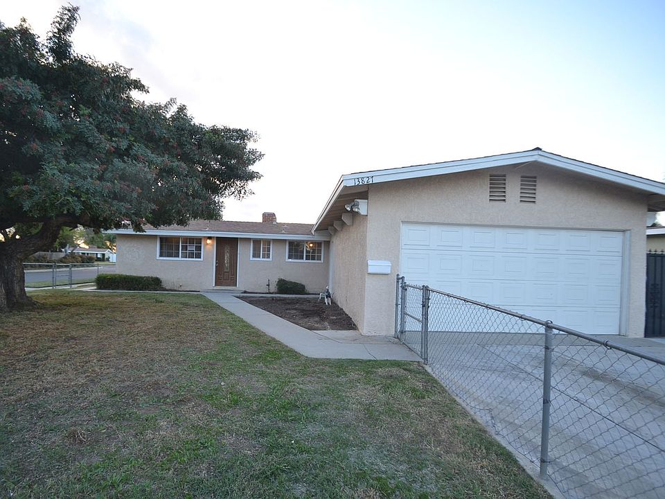 1st image of 13827 Norbeck Dr