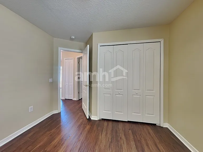 24801 Black Creek Ct — Photo 17