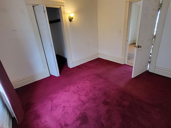 5th image of 429 W Cedar St APT 3