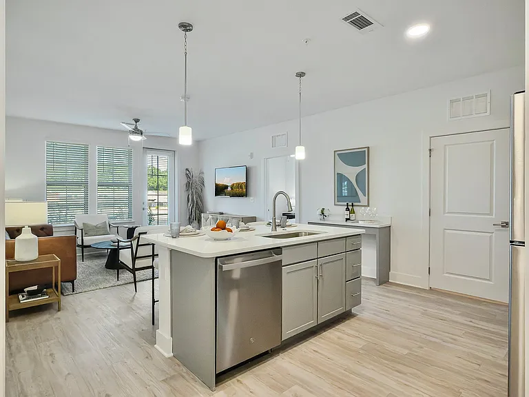 Welcome to the Residences at Sawmill - Luxury Apartment Homes Now Leasing in Summerville, SC