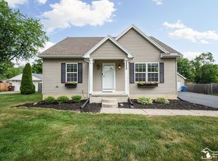 2520 Hasen Dr, Lambertville, MI 48144