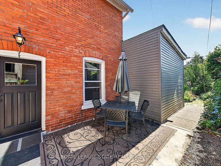 171 Emerald St S — Photo 35