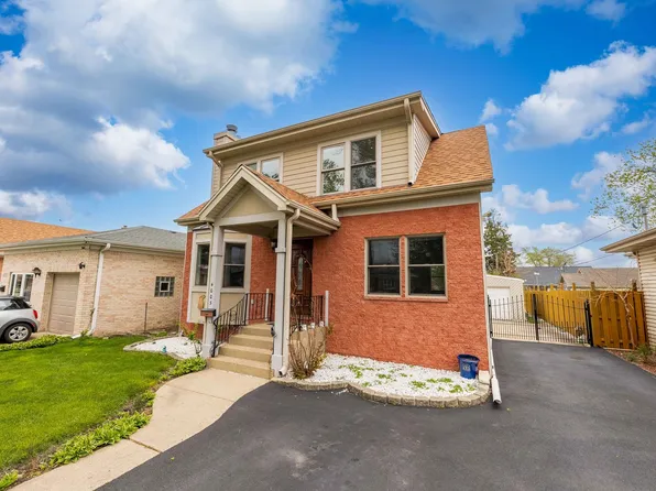 4005 Wesley Ter, Schiller Park, IL 60176