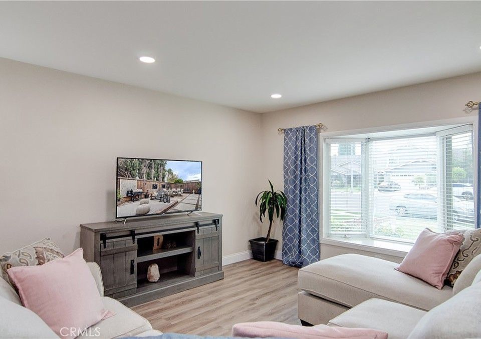 2001 Fallen Leaf Pl, Tustin, CA 92780 Zillow