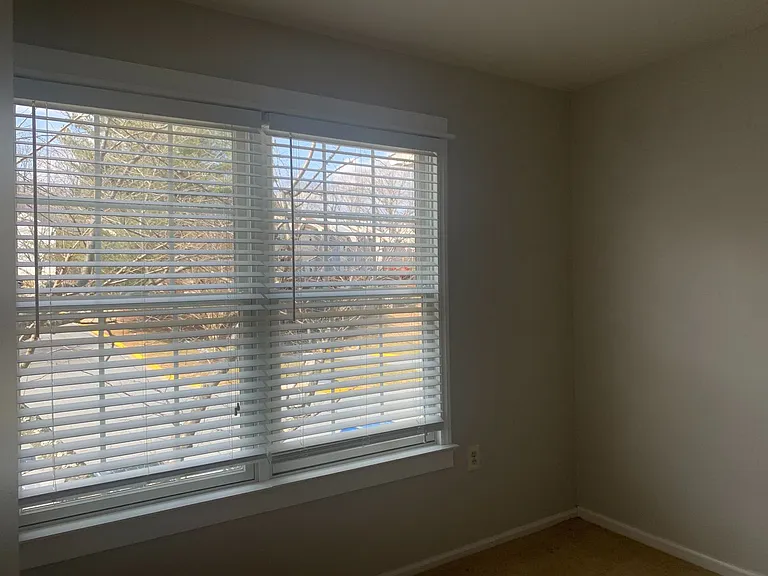 19117 Grotto Ln — Photo 20