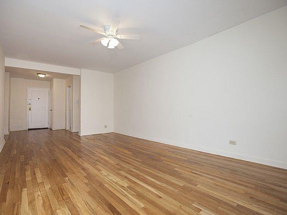 4th image of 13908 84th Dr #1