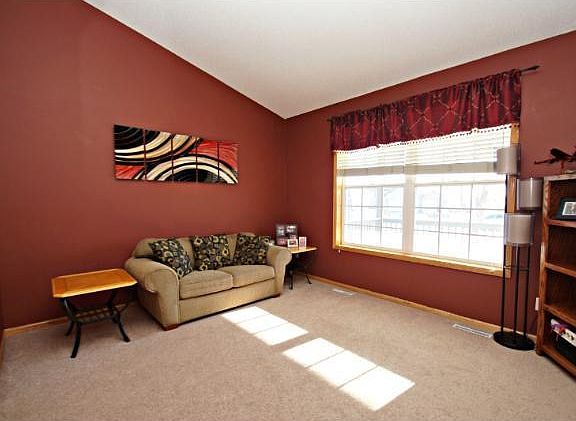 3rd image of 4139 Dakota Dr