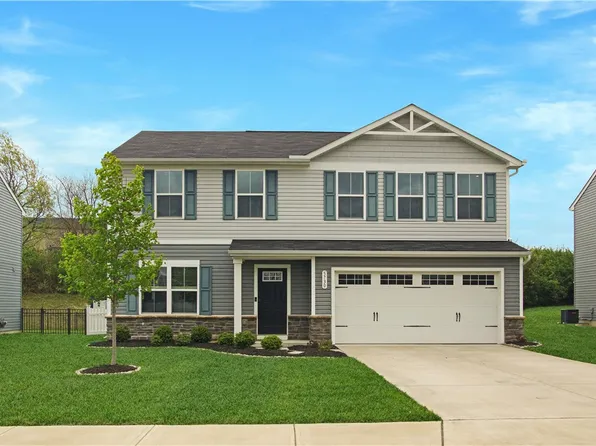 5730 Woodcreek Dr, Middletown, OH 45042