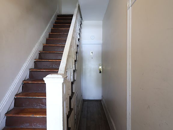 2nd image of 240 S Queen St APT 1