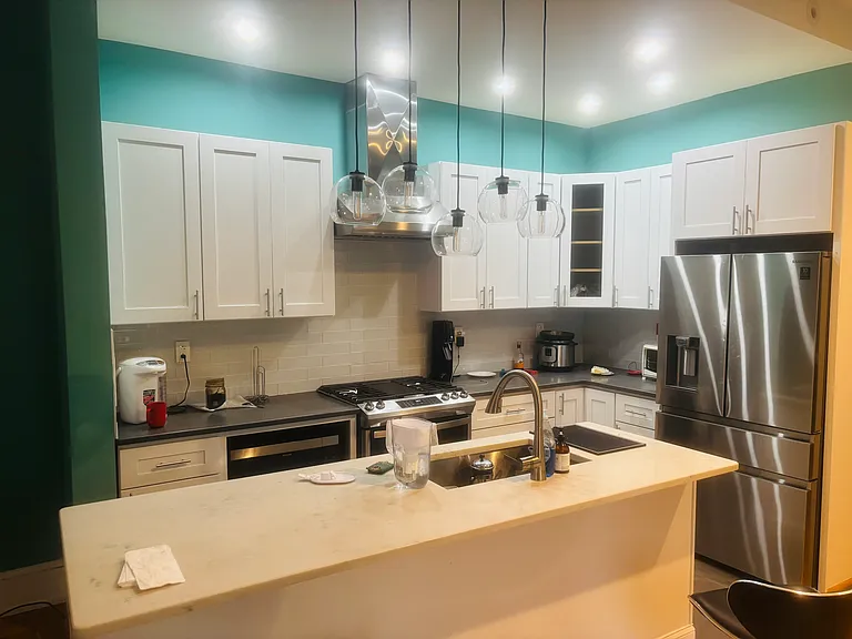 334 S 21st St #1 — Photo 5