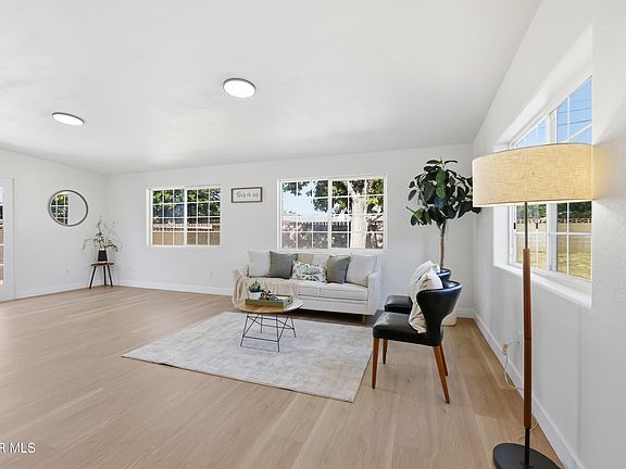 5th image of 45102 Camolin Ave