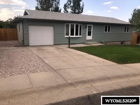 2362 Thorndike Ave, Casper, WY 82601