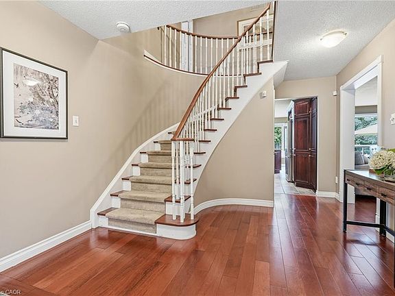 5th image of 89 Waldie Rd