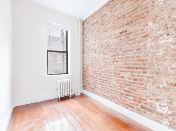 384 Broome Street image 3 of 5