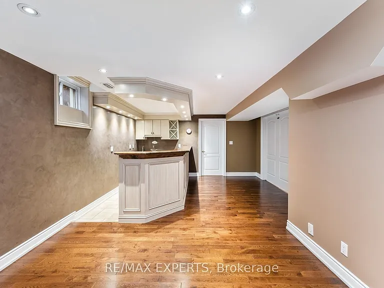 462 Vaughan Mills Rd #BASEMENT — Photo 4