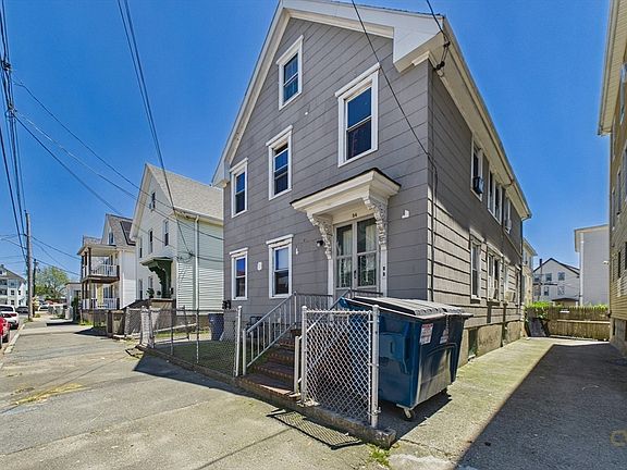 3rd image of 34 Jouvette St