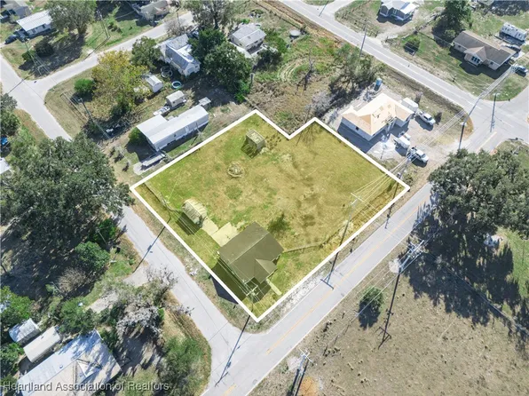 155 Old Bowling Green Rd, Bowling Green, FL 33834