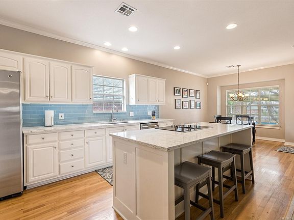 5th image of 9202 S Braden Pl