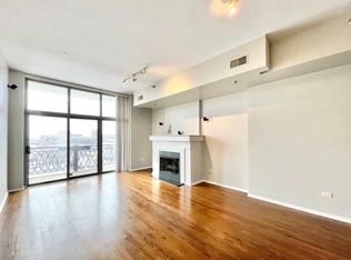 1201 W Adams St APT 611, Chicago, IL 60607