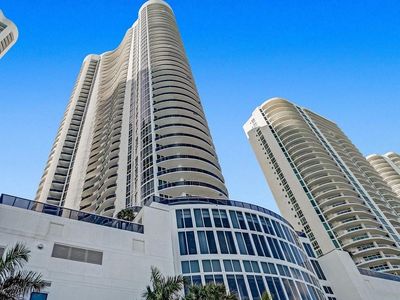 15811 Collins Ave APT 4001, Sunny Isles Beach, FL, 33160