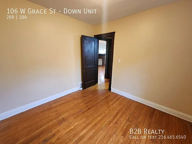 106 W Grace St #DOWN — Photo 4