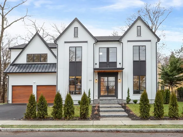 189 Hartman Rd, Newton, MA 02459