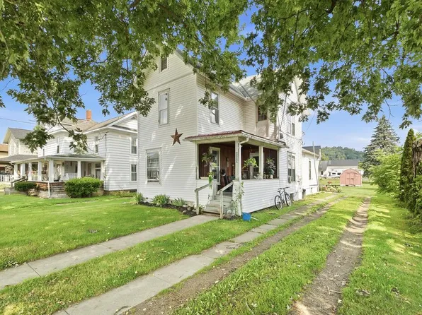 203 2nd St, Elkland, PA 16920