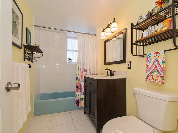 5th image of 1900 S Ocean Dr APT 201