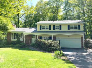 11 Forest Rd, Essex, VT 05452