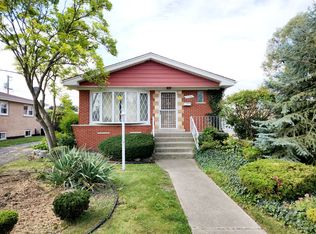 8216 Austin Ave, Burbank, IL