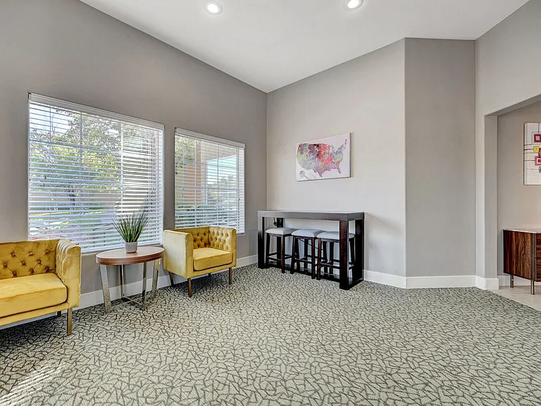 Horizon Ridge Apartments — Photo 6